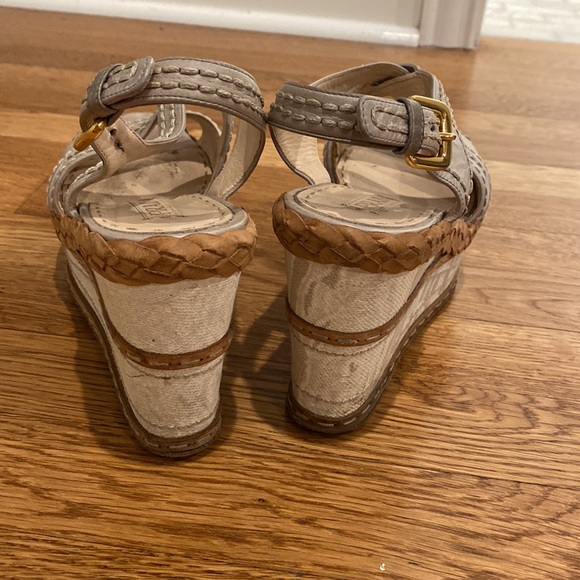 Prada leather wedges with ankle strap buckle size 38. - Picture 4 of 6